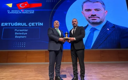 Pursaklar Mayor Ertuğrul Çetin Receives Brotherhood Award for Contributions to Bosnia-Turkey Relations