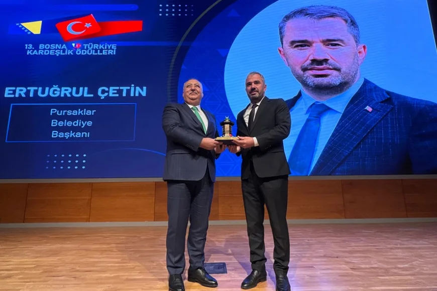Pursaklar Mayor Ertuğrul Çetin Receives Brotherhood Award for Contributions to Bosnia-Turkey Relations